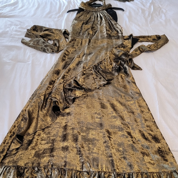 Dress - Picture 4 of 4